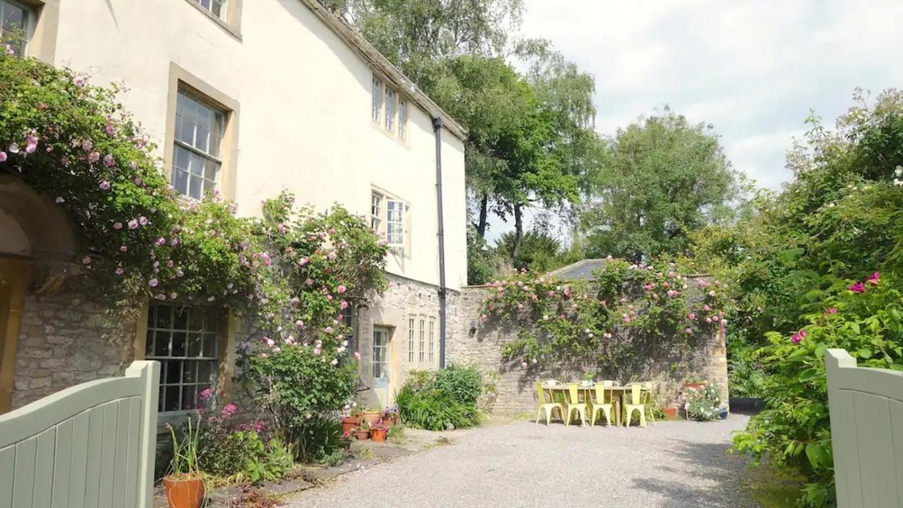 Lovely Property In The Heart Of Somerset, Sleeps 9 Shepton Mallet Exteriör bild