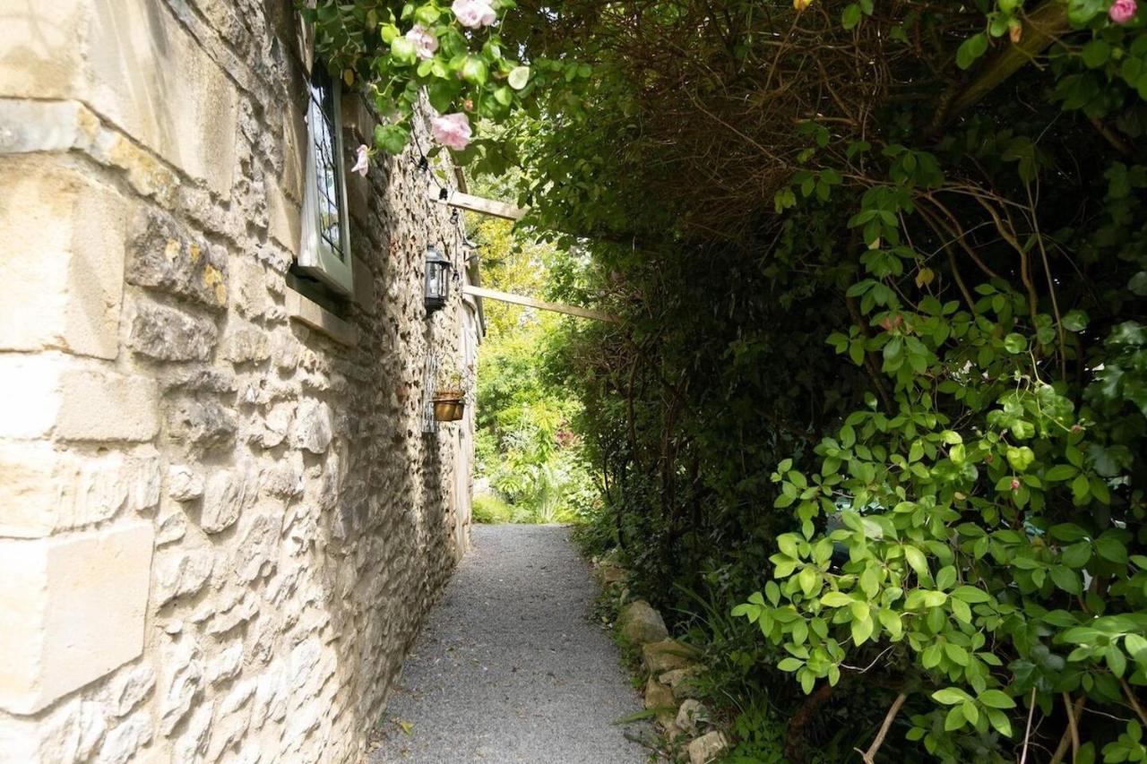 Lovely Property In The Heart Of Somerset, Sleeps 9 Shepton Mallet Exteriör bild
