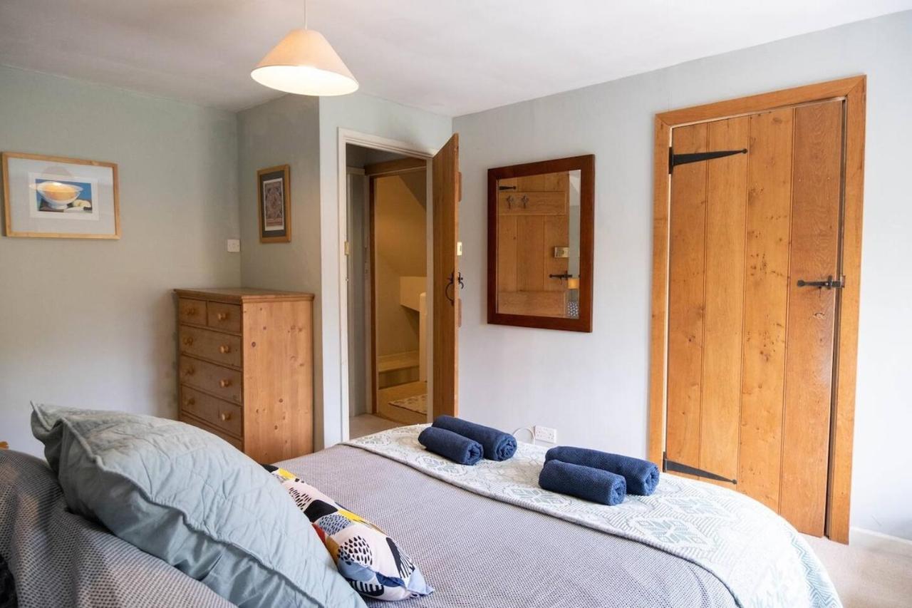 Lovely Property In The Heart Of Somerset, Sleeps 9 Shepton Mallet Exteriör bild